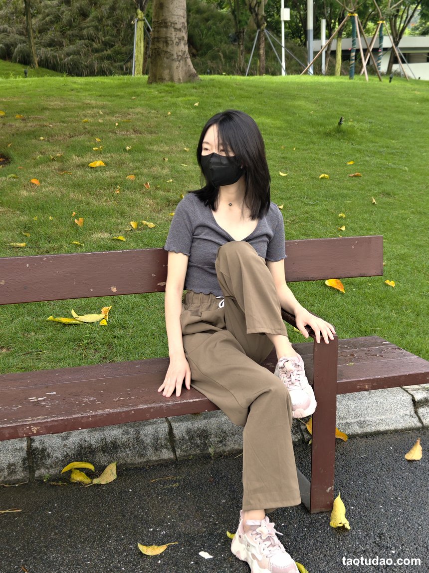 个人约拍 - 002号作品 口罩嫩白脚[287P+74V／3.60GB]