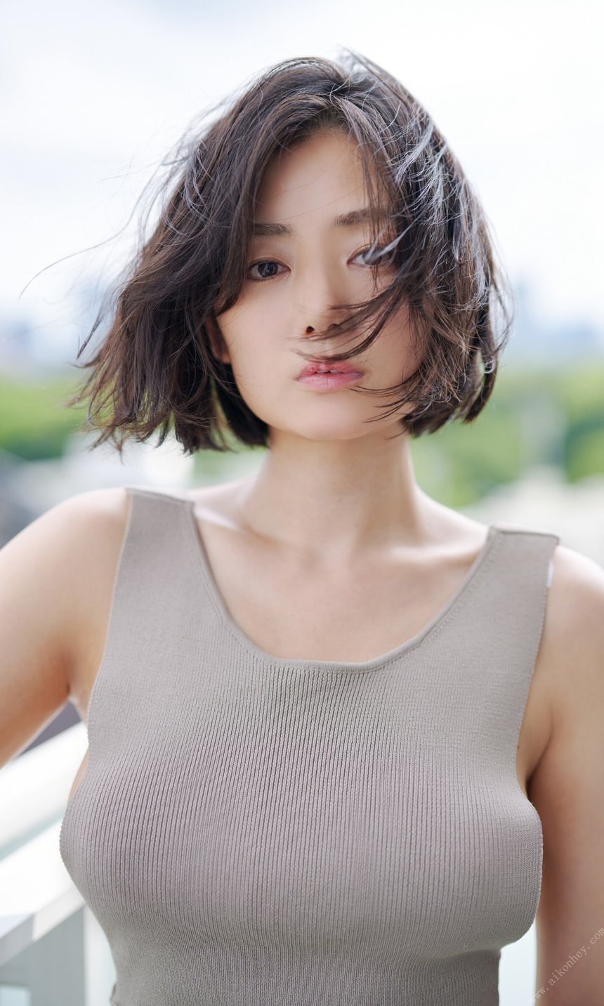 [Photobook] 【デジタル限定】片山萌美写真集「街に生きる」 (週プレ PHOTO BOOK)