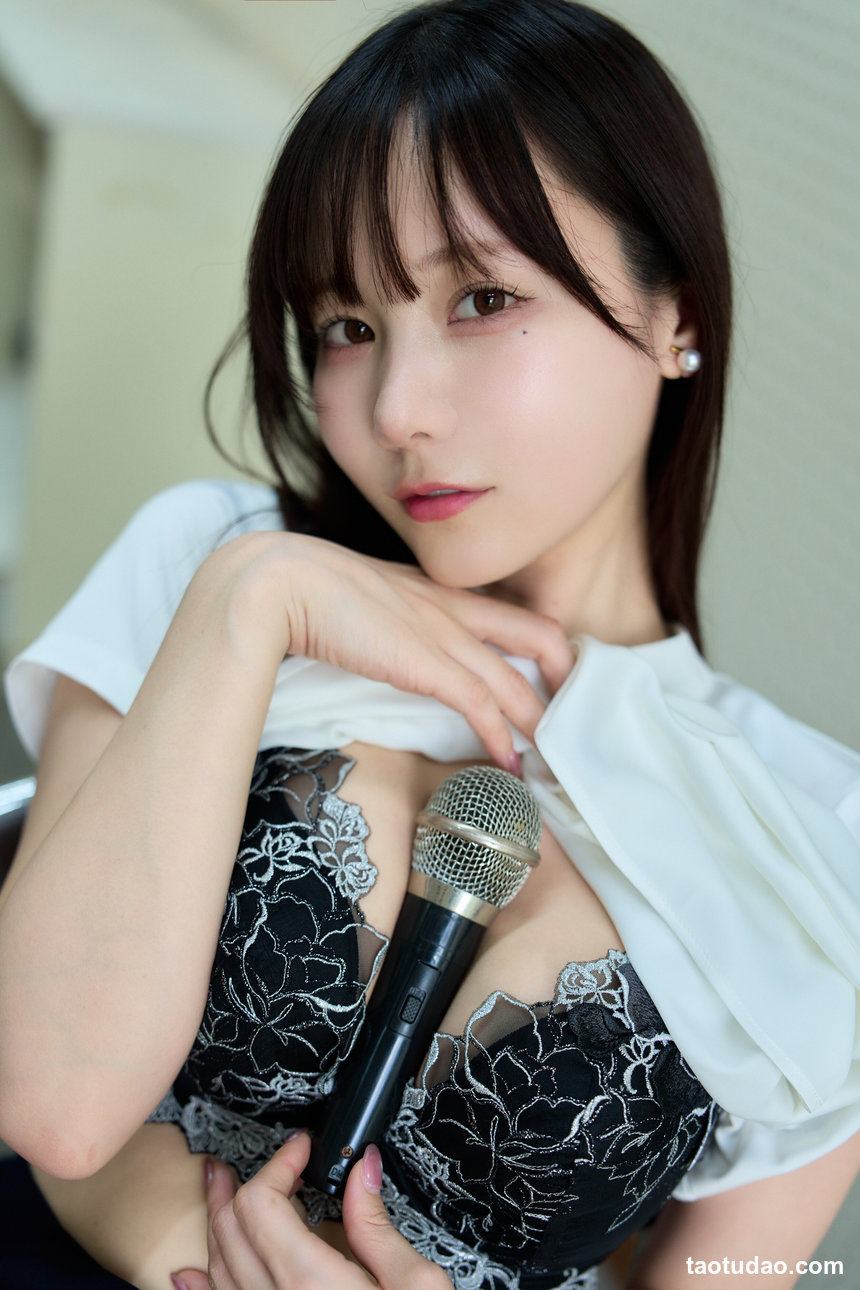 けん研(けんけん) – ミルク先生の特別授業写真集  Milk Sensei's Special Lesson Photo Collection[131P-311MB]