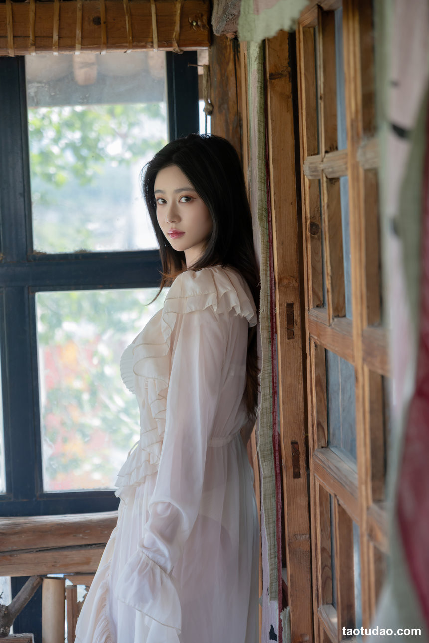 年年nnian –  浅夏 [60P-469MB]