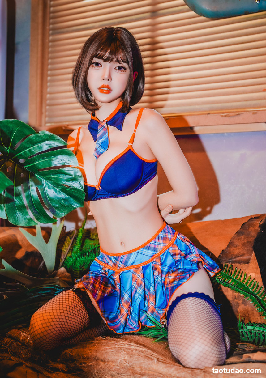 Crystal_Electric Innocence [63P-1.78G]