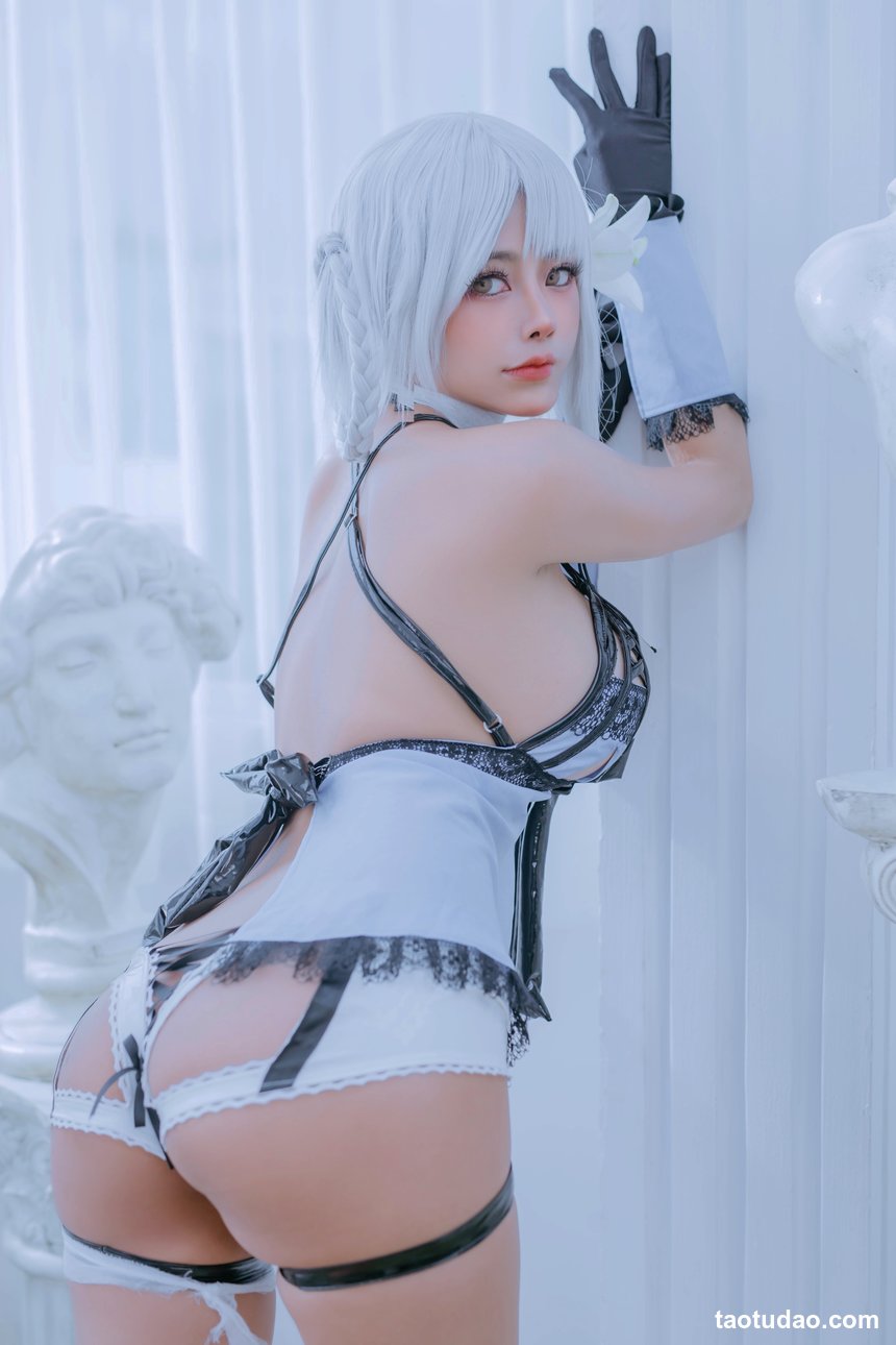 Byoru – Kainé [44P+10V-639MB]