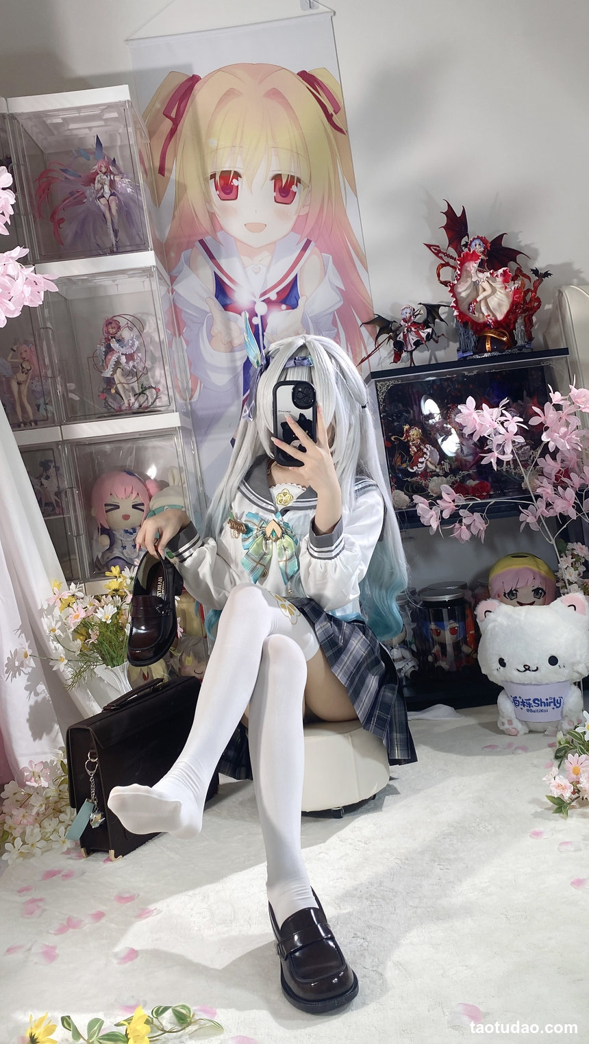 白栎Shirly –  崩坏·星穹铁道-流萤·春日手信[130P+25V-7.23G]