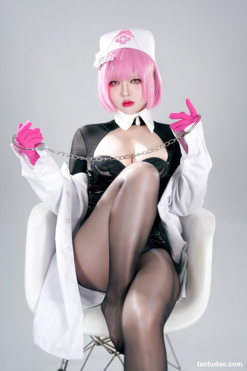 半半子 – 王医生 [56P-311MB]