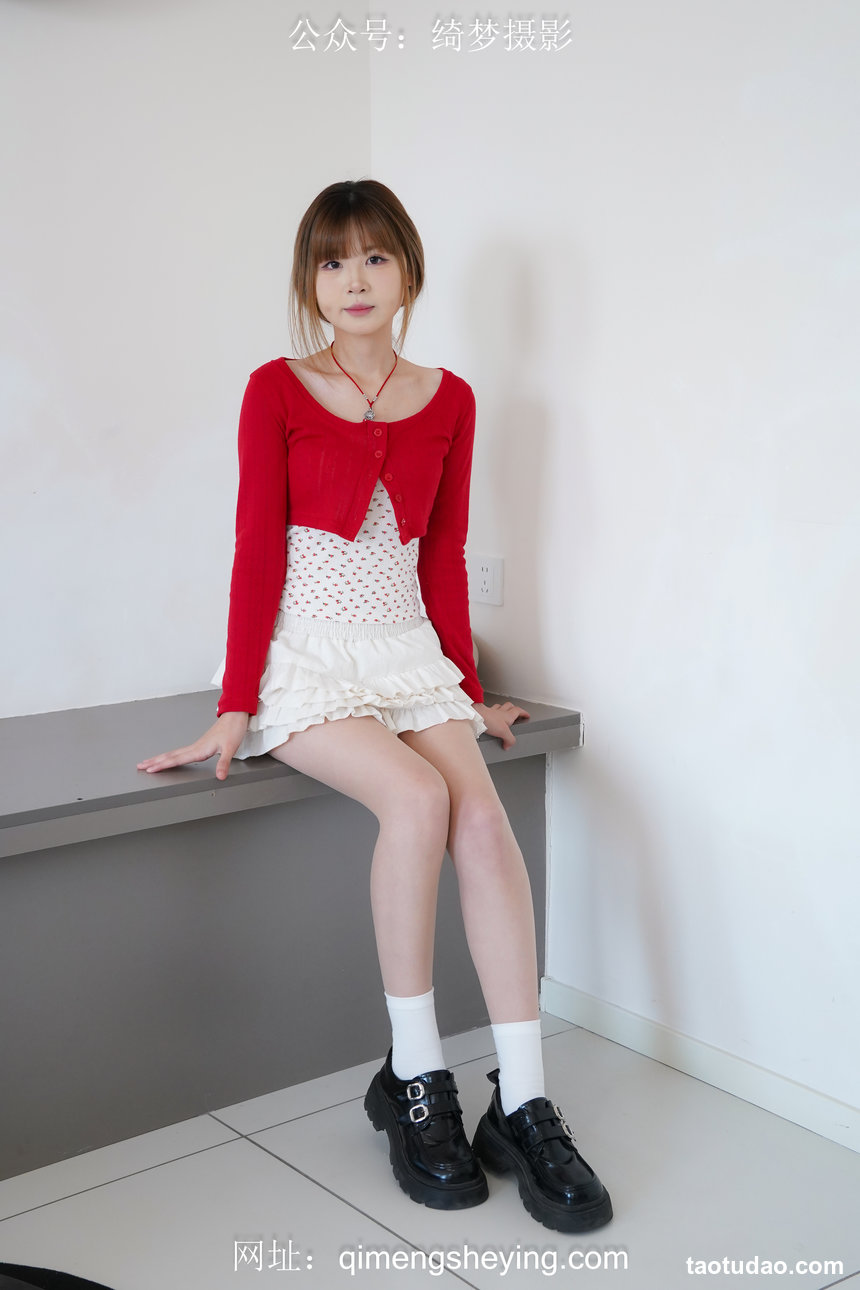 绮梦摄影 - 第049期 梦妍 （花絮视频版）【图包+视频】[141P+1V-4.3G]