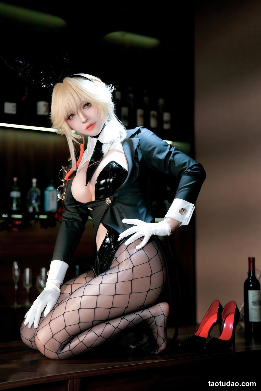 半半子 –  愛德ェントバニー[62P-375MB]