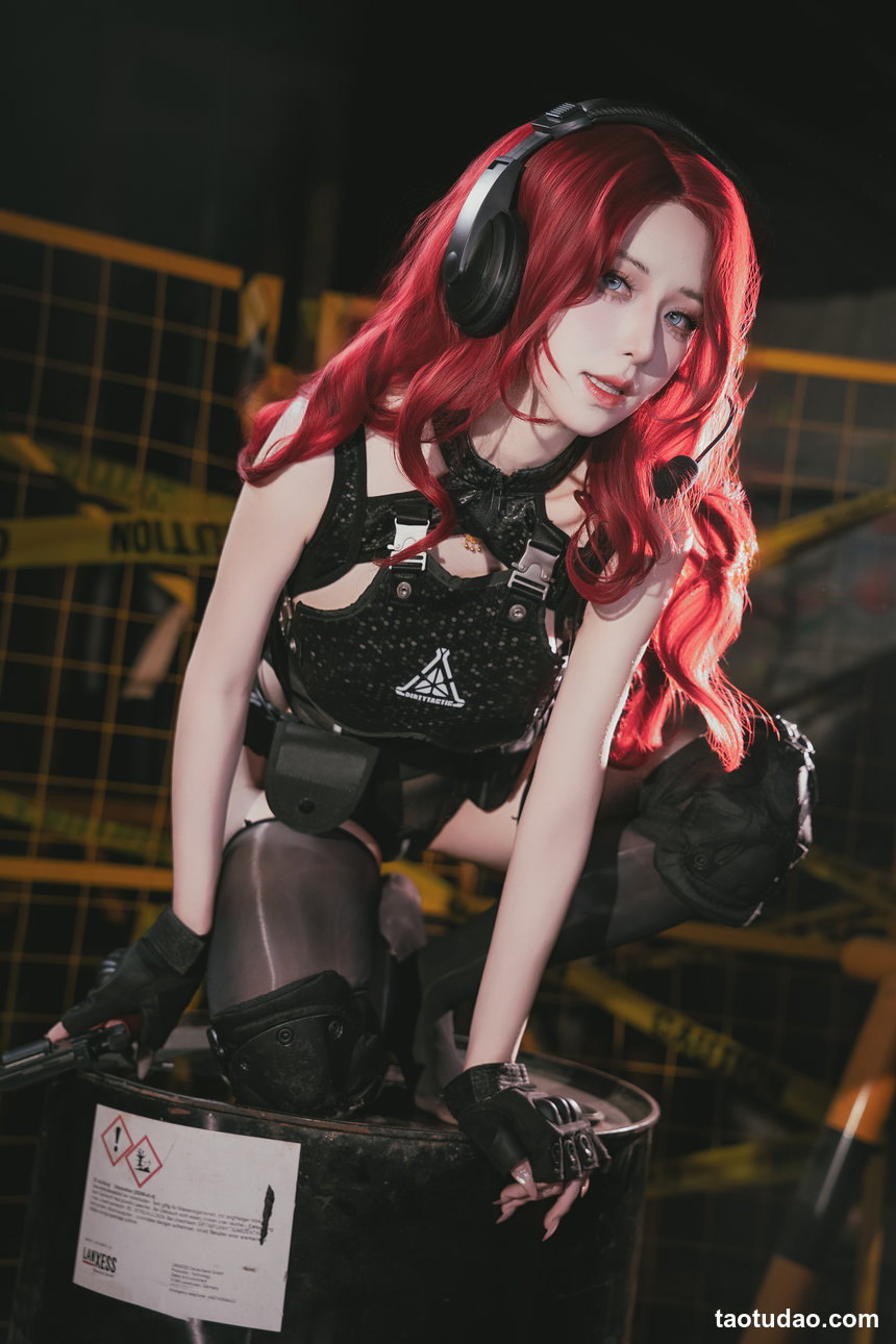 双木扶苏 –  明日方舟 史尔特尔·得体社战术风[60P-743M]