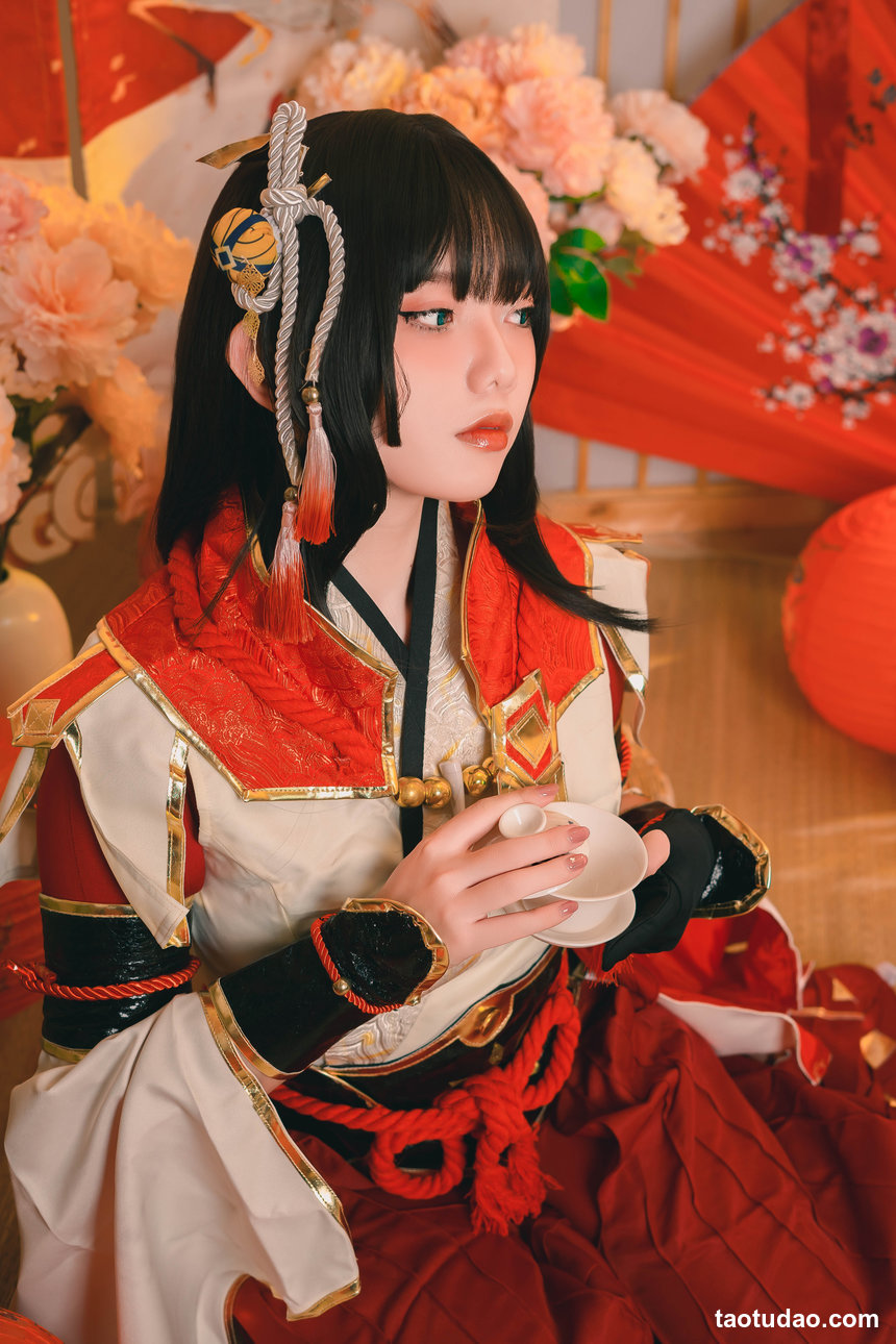 Messie Huang – 怪物猎人 火芽 [85P-629M]