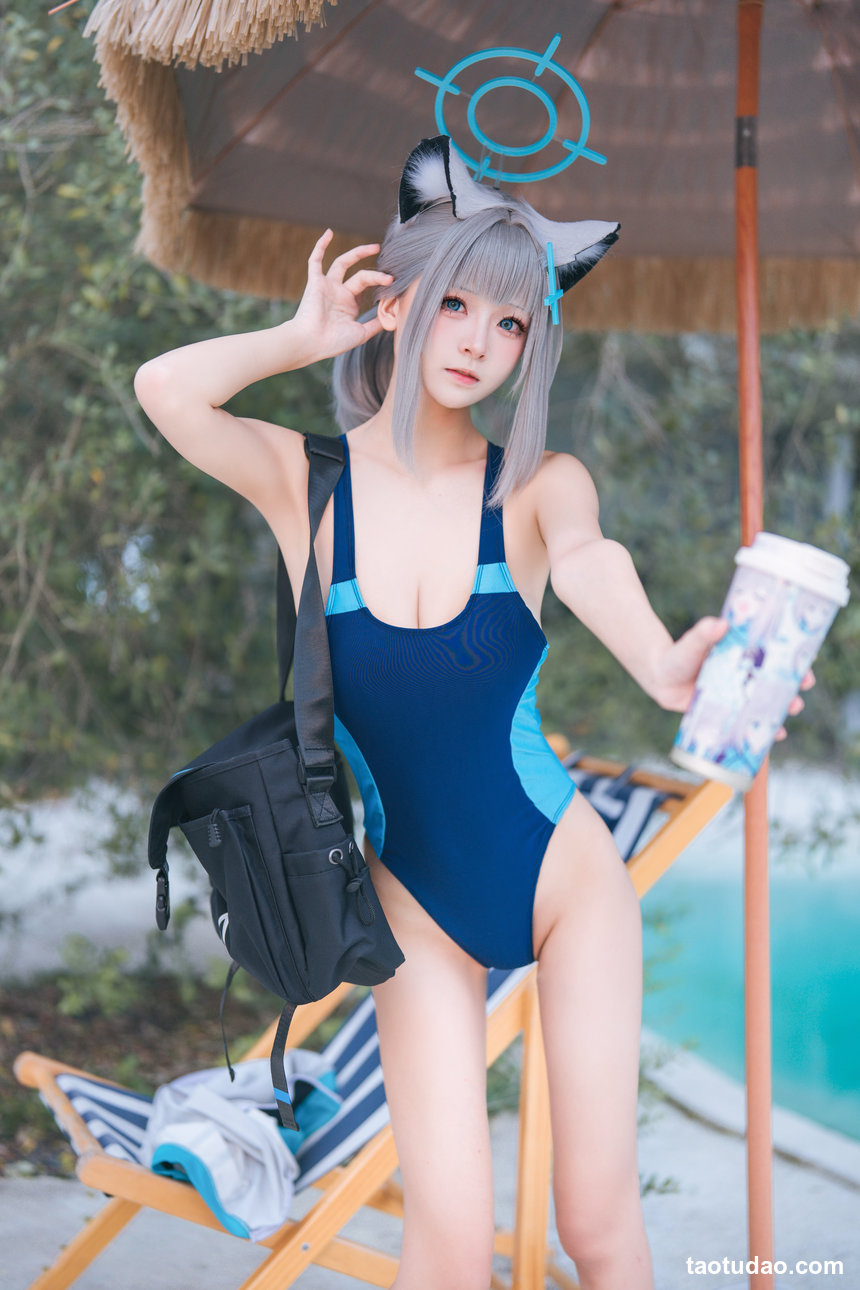 九柒喵 –  蔚蓝档案 砂狼白子泳装[34P-454.2M]