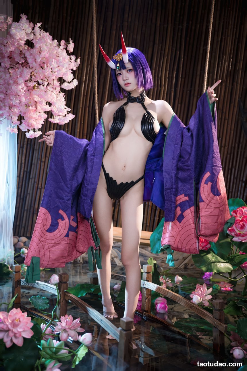 九柒喵 –  FGO 酒吞满破 [51P-363MB]