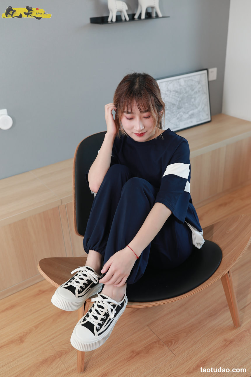 凡夫摄影 NO.0010 - 丽娜 伊人浅笑[190P+1V／6.49GB]