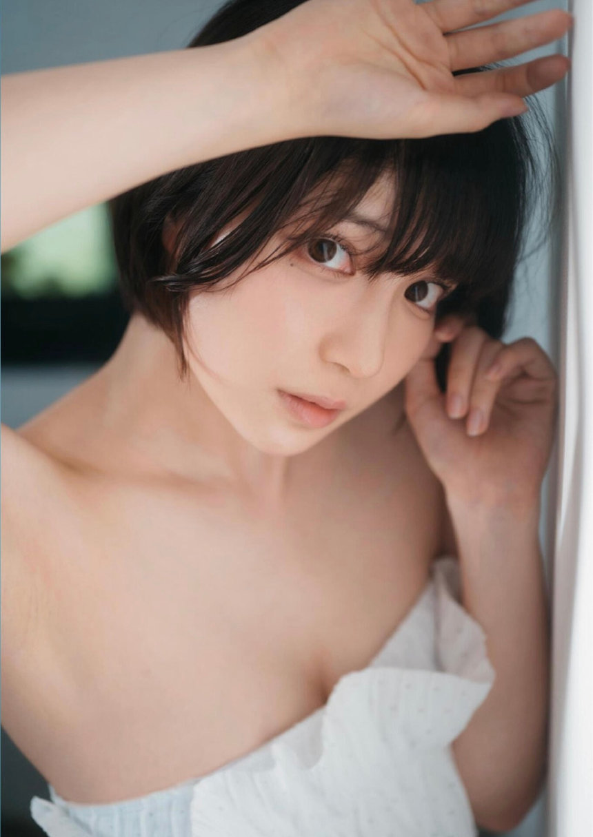 Amakawa Seika 天川星夏 - 1st e-book Pure