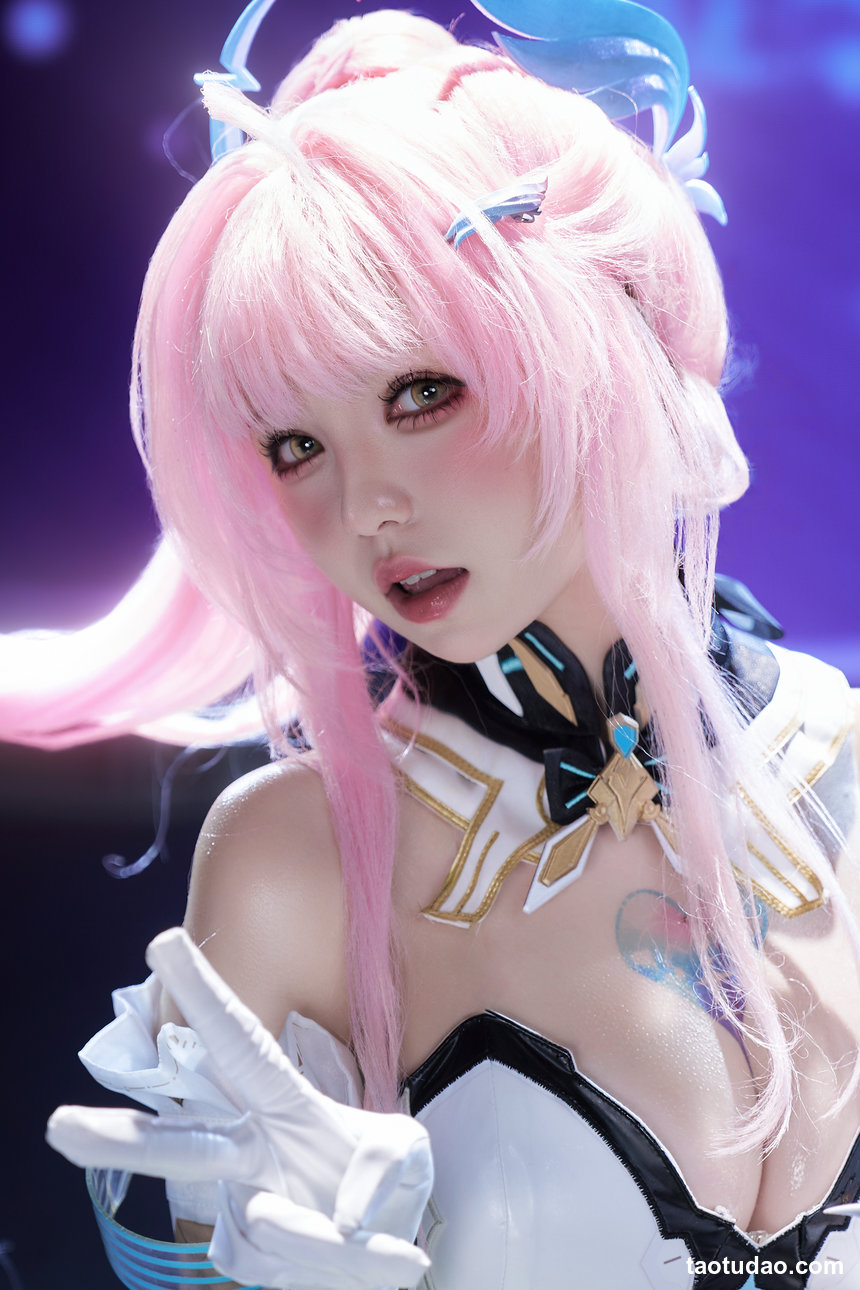 阿薰kaOri –  爱弥斯 [476P+13V-7.98GB]