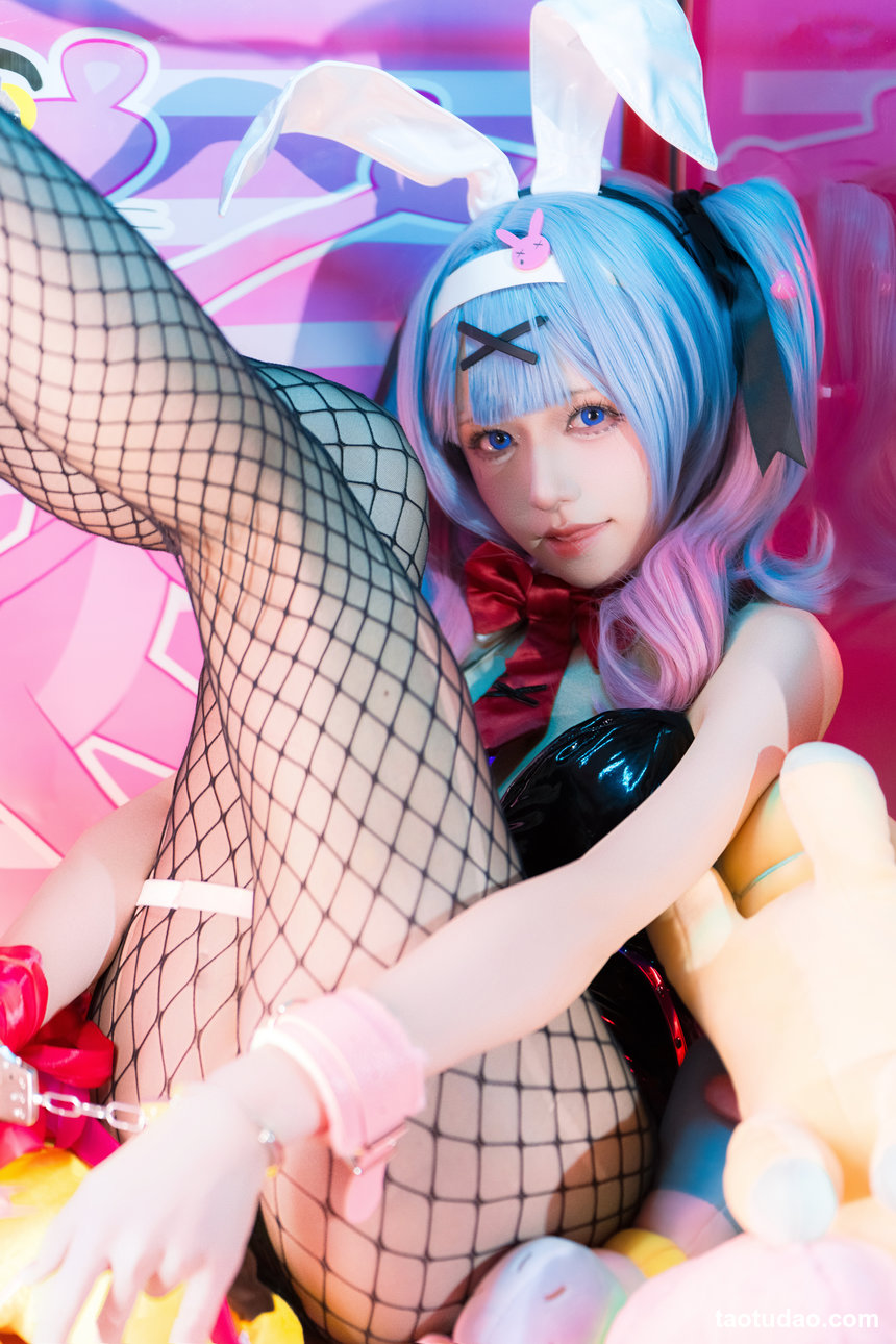 双木扶苏 – 初音未来兔子洞[18P-756.2M]