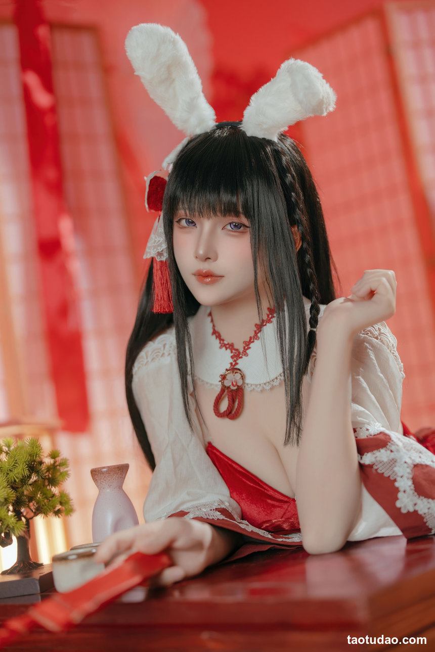 屿鱼 –  碧蓝航线 大山·祈愿的巫女兔[58P-340.2M]