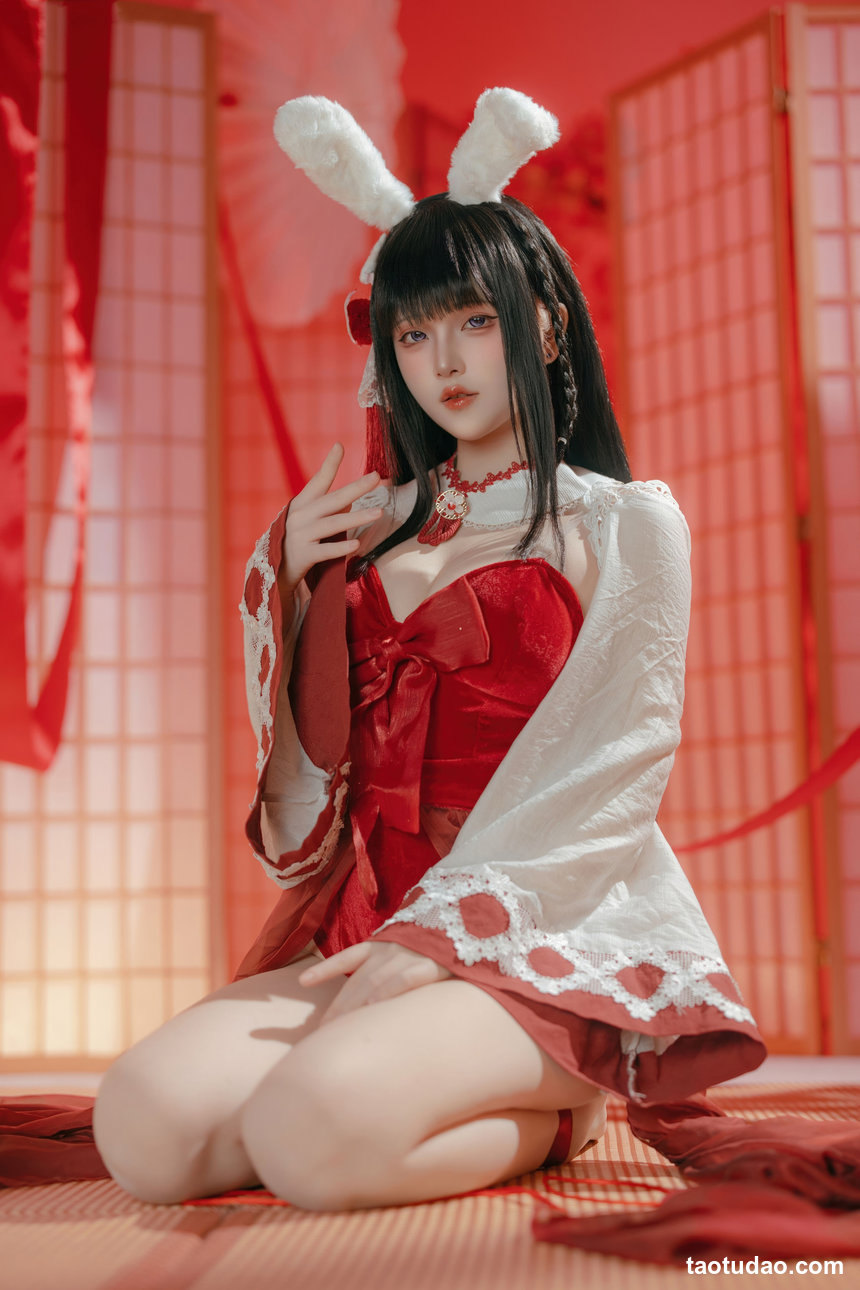 屿鱼 –  碧蓝航线 大山·祈愿的巫女兔[58P-340.2M]