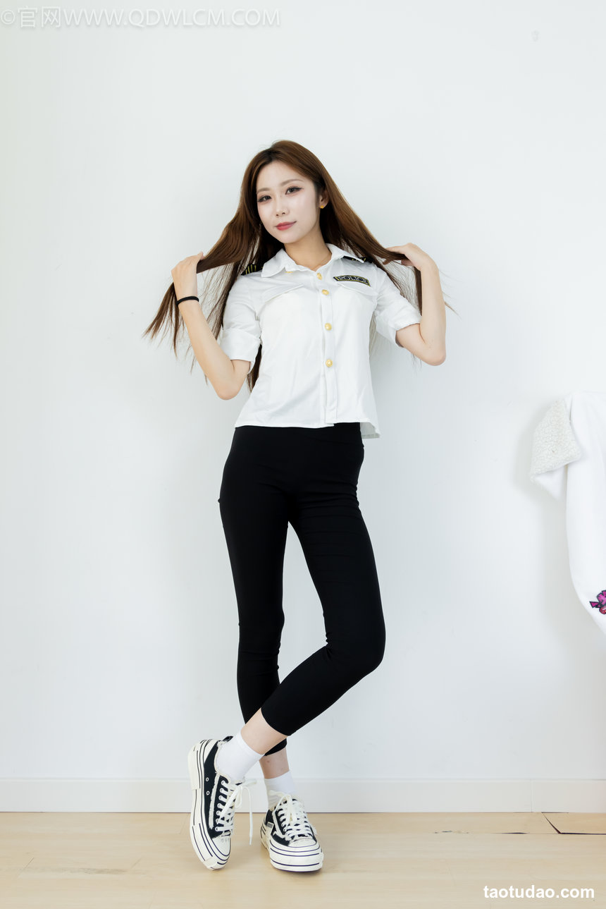 物恋传媒 No.2614 青提-板鞋、厚肉丝 [163P1V-6.26GB]