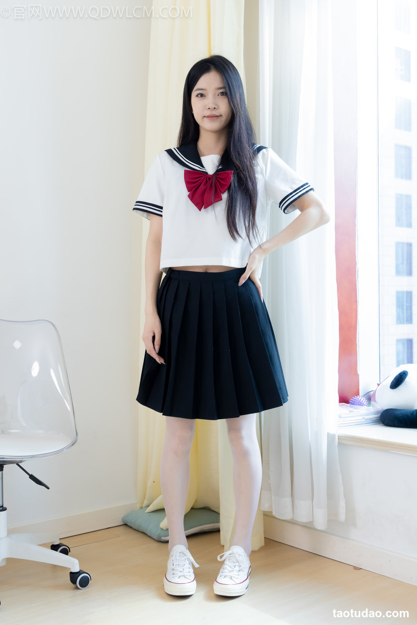 物恋传媒 No.2621 闪闪-高跟长靴、皮鞋、白棉袜、白船袜、裸足 [217P1V-7.52GB]