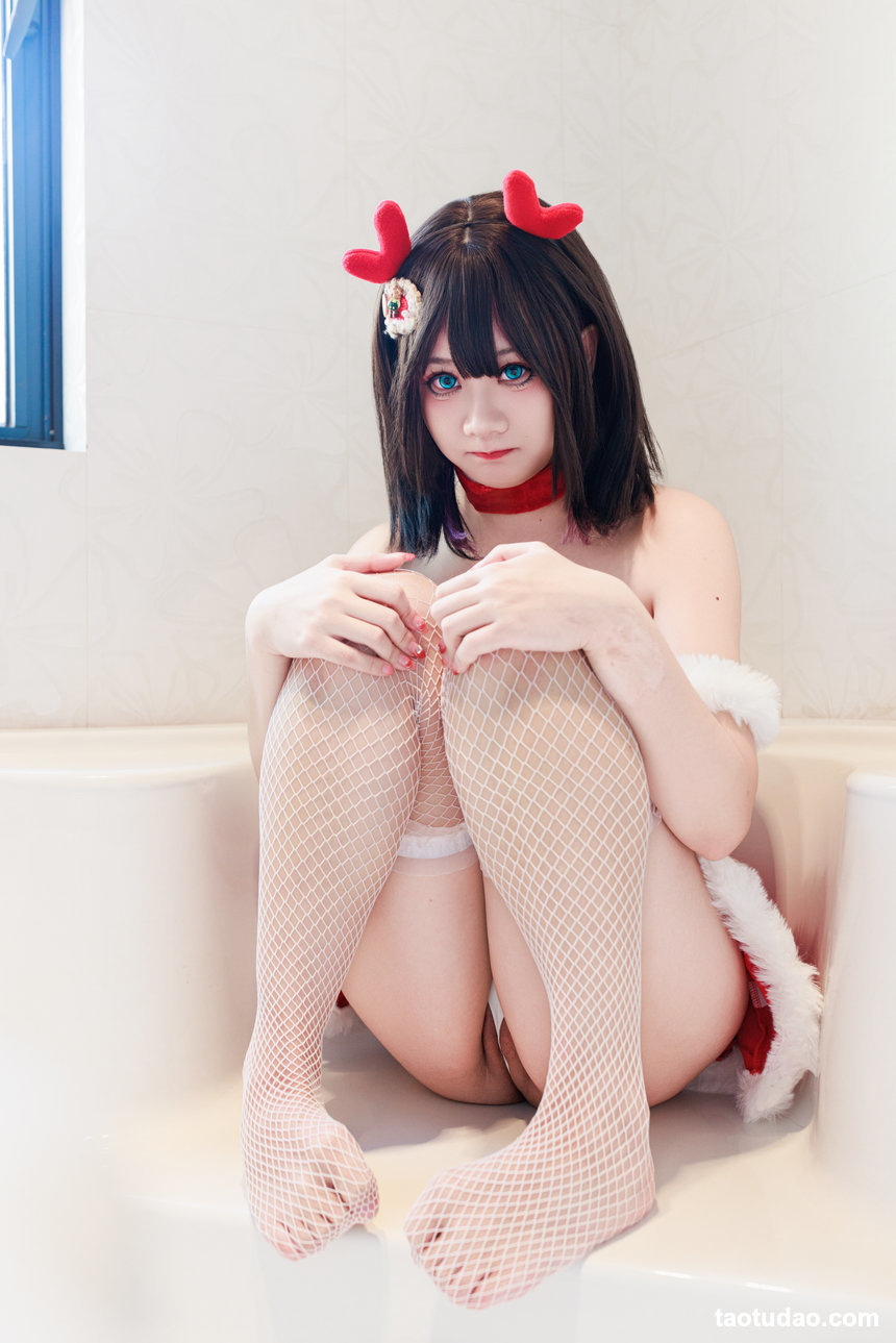 阿雪雪 –  圣诞居家[83P+2V-3.68G]