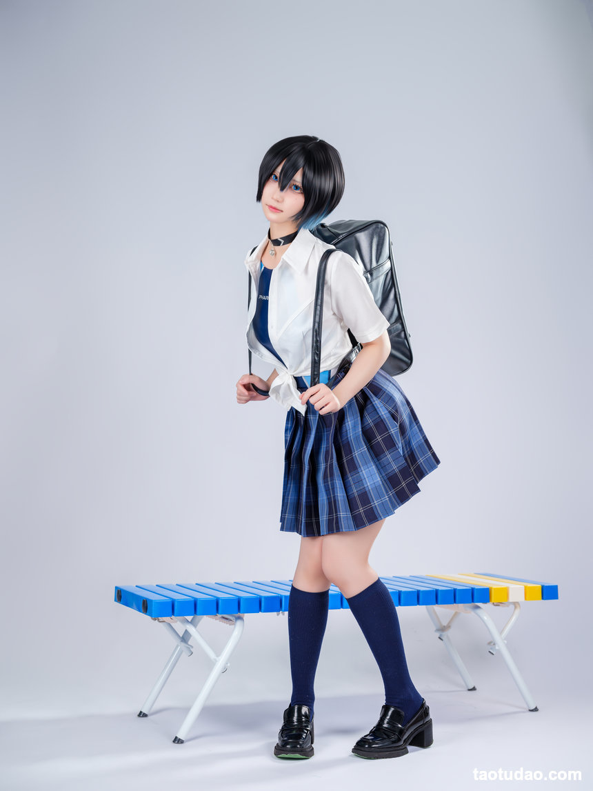 [むなちゃん。ʕ•̫͡•ʔ] 制服競泳水着-同人ROM-9月号完全版写真集 [101P-3.42GB]