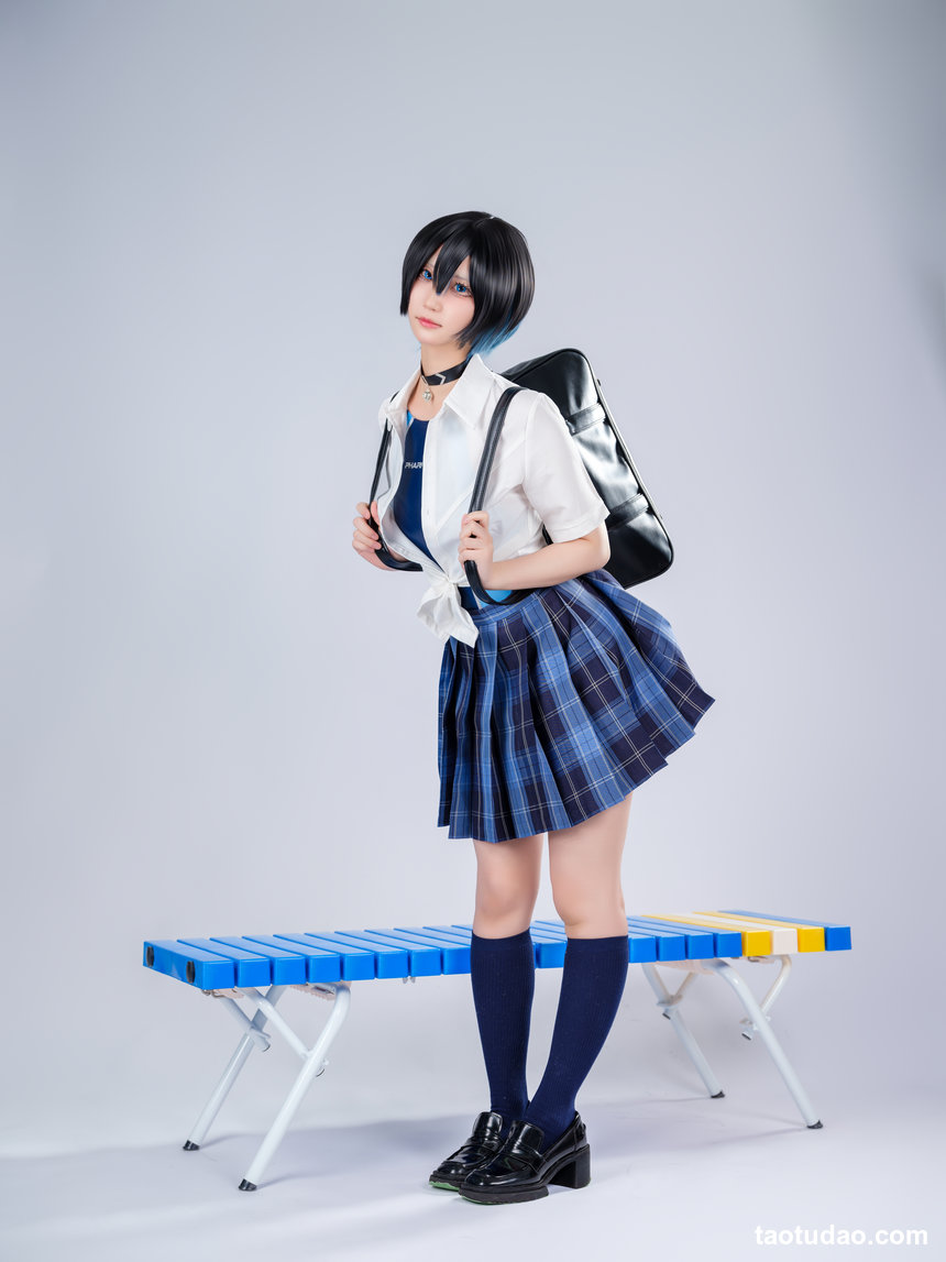 [むなちゃん。ʕ•̫͡•ʔ] 制服競泳水着-同人ROM-9月号完全版写真集 [101P-3.42GB]