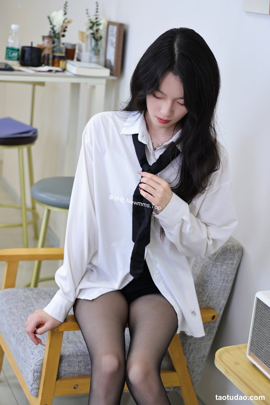 绮梦摄影 - 第415期 小艺（ 无印珍藏版）【图包+视频】[540P+2V-12.6G]