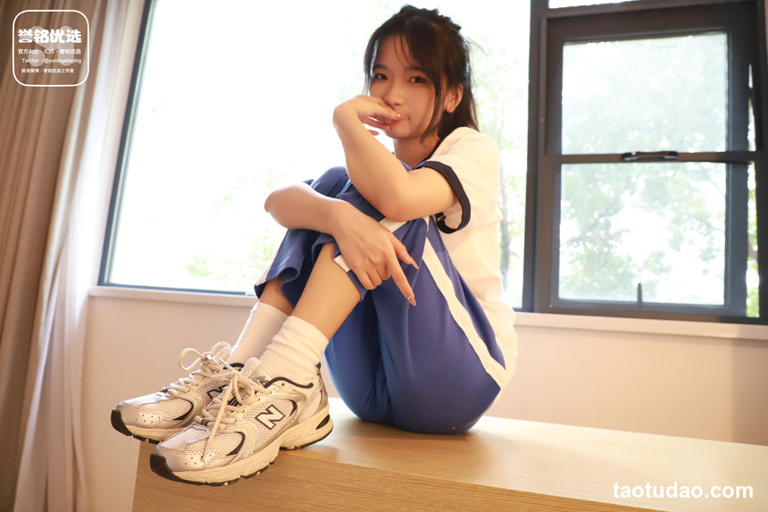 誉铭传媒袜足摄影 2024 秋季新品 [100P1V-2.47GB]