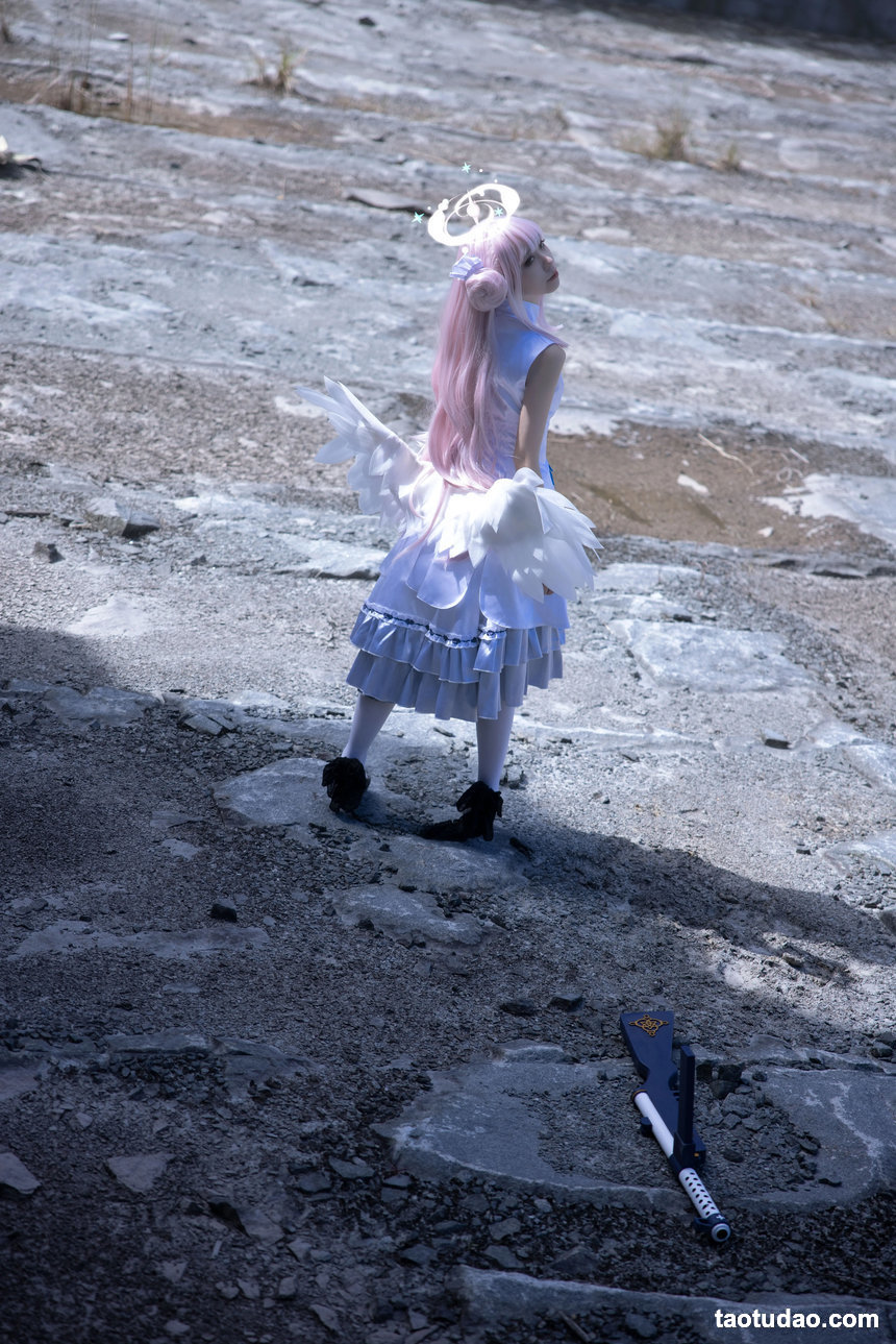 G44不会受伤 –  蔚蓝档案 圣园未花[21P-232.3M]