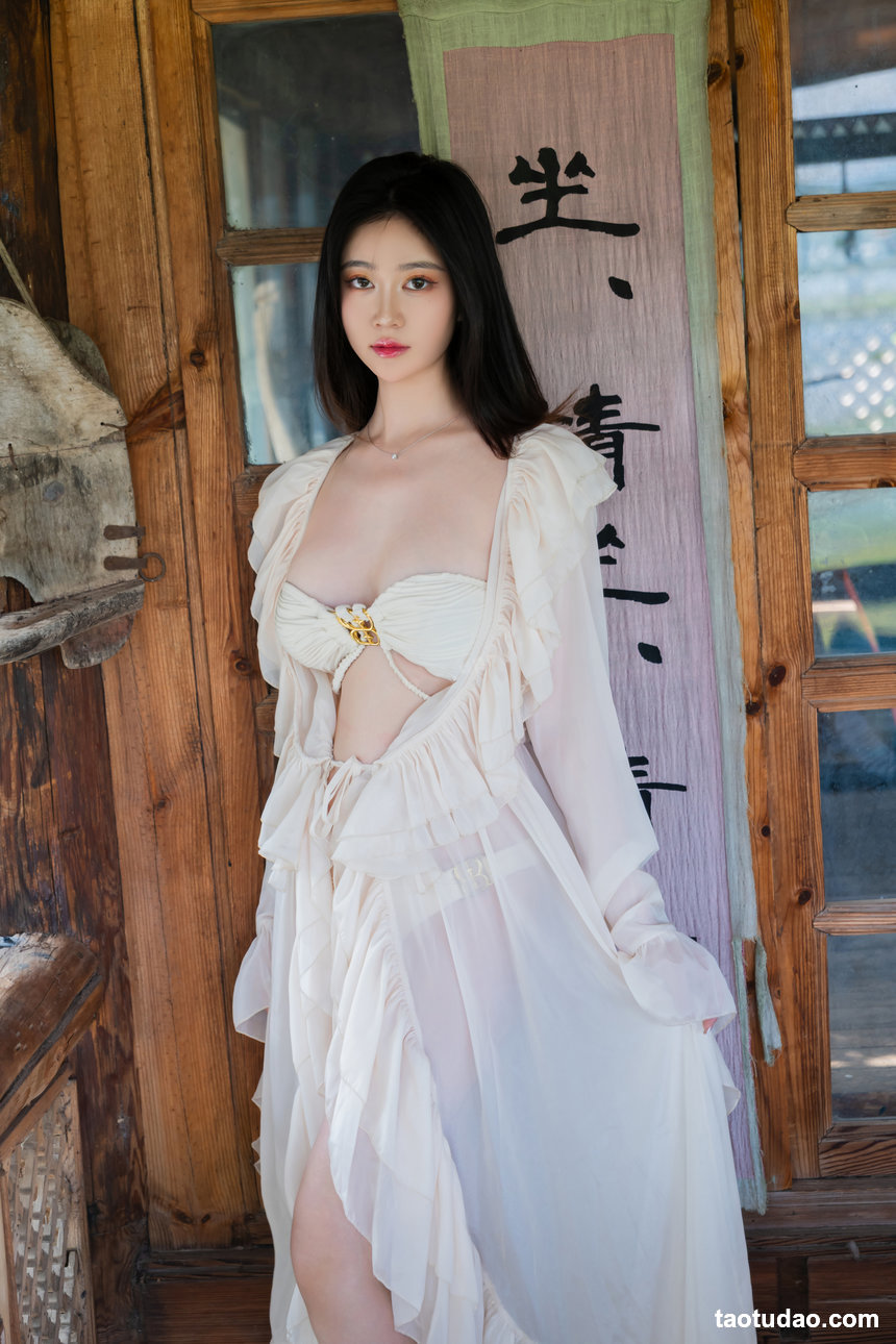 年年nnian - NO.149 晨曦 [81P-926MB]