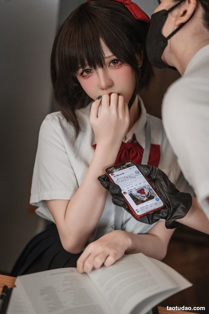 阿薰kaOri –  堕落学院 [111P+7V-1.35GB]