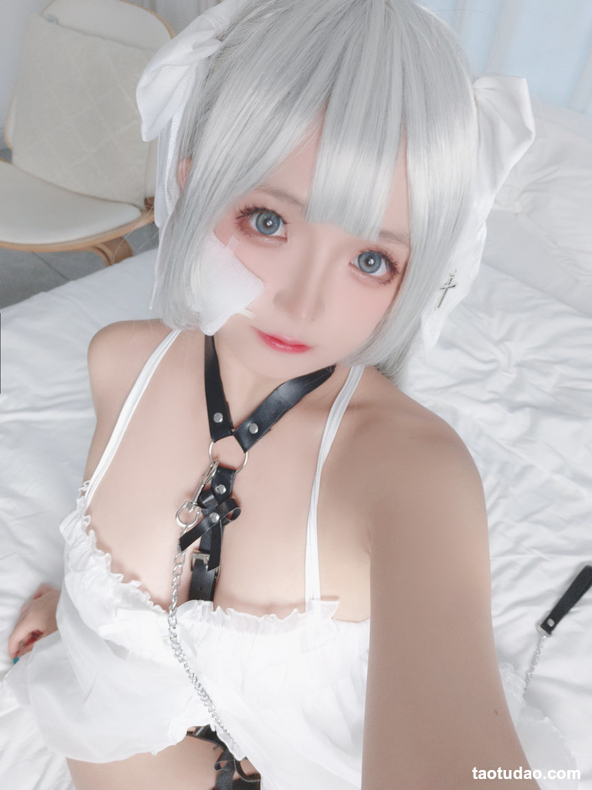 日奈娇 –  初音酱自拍[60P-73.1M]