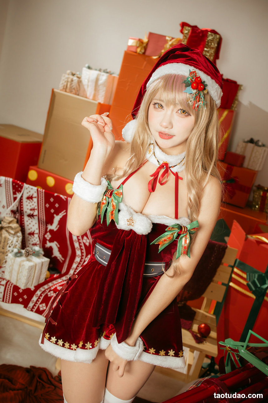 是一只熊仔吗 – Nikke胜利女神 艾玛圣诞 [40P-134MB]