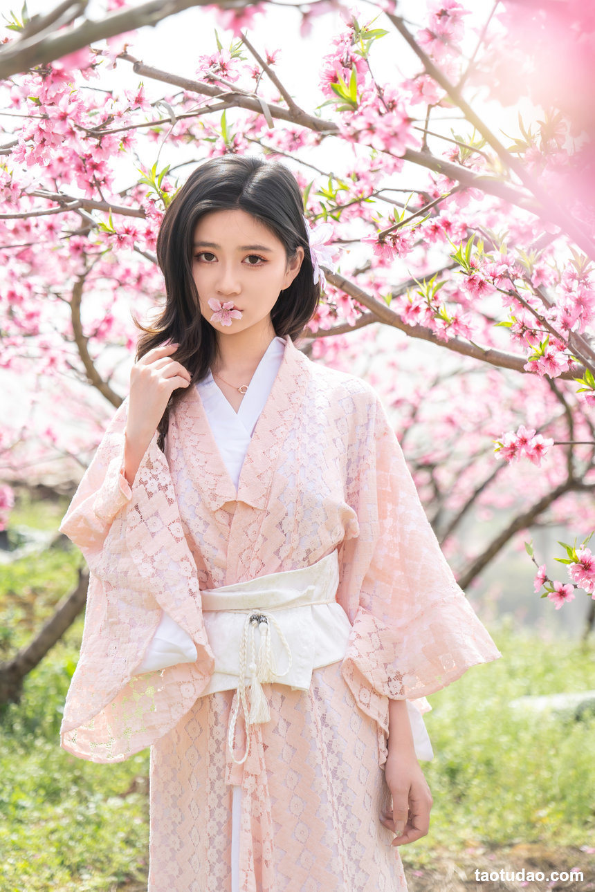 年年nnian - NO.155 漫花 [87P-0.98G]