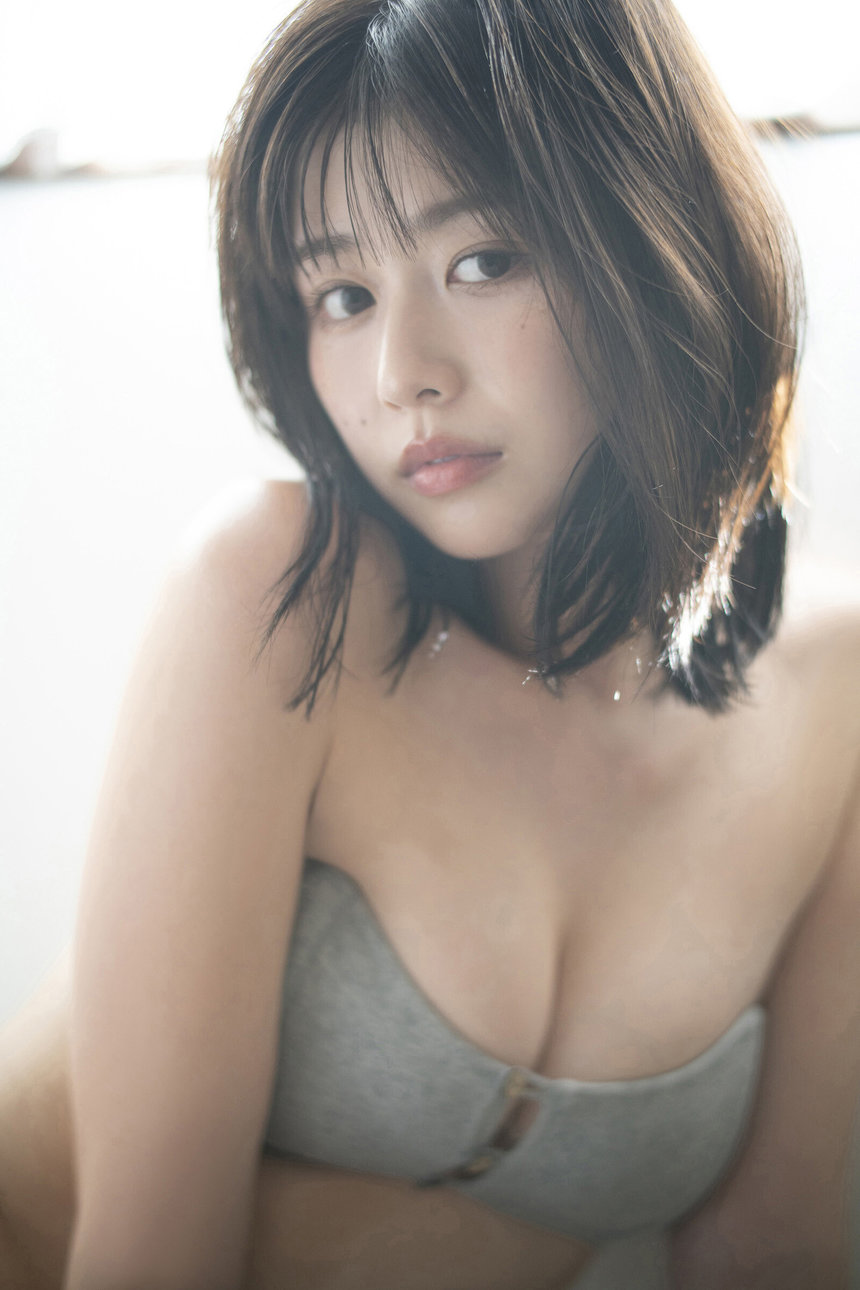 冴木柚叶写真集「いとしき人と過ごす秋…」