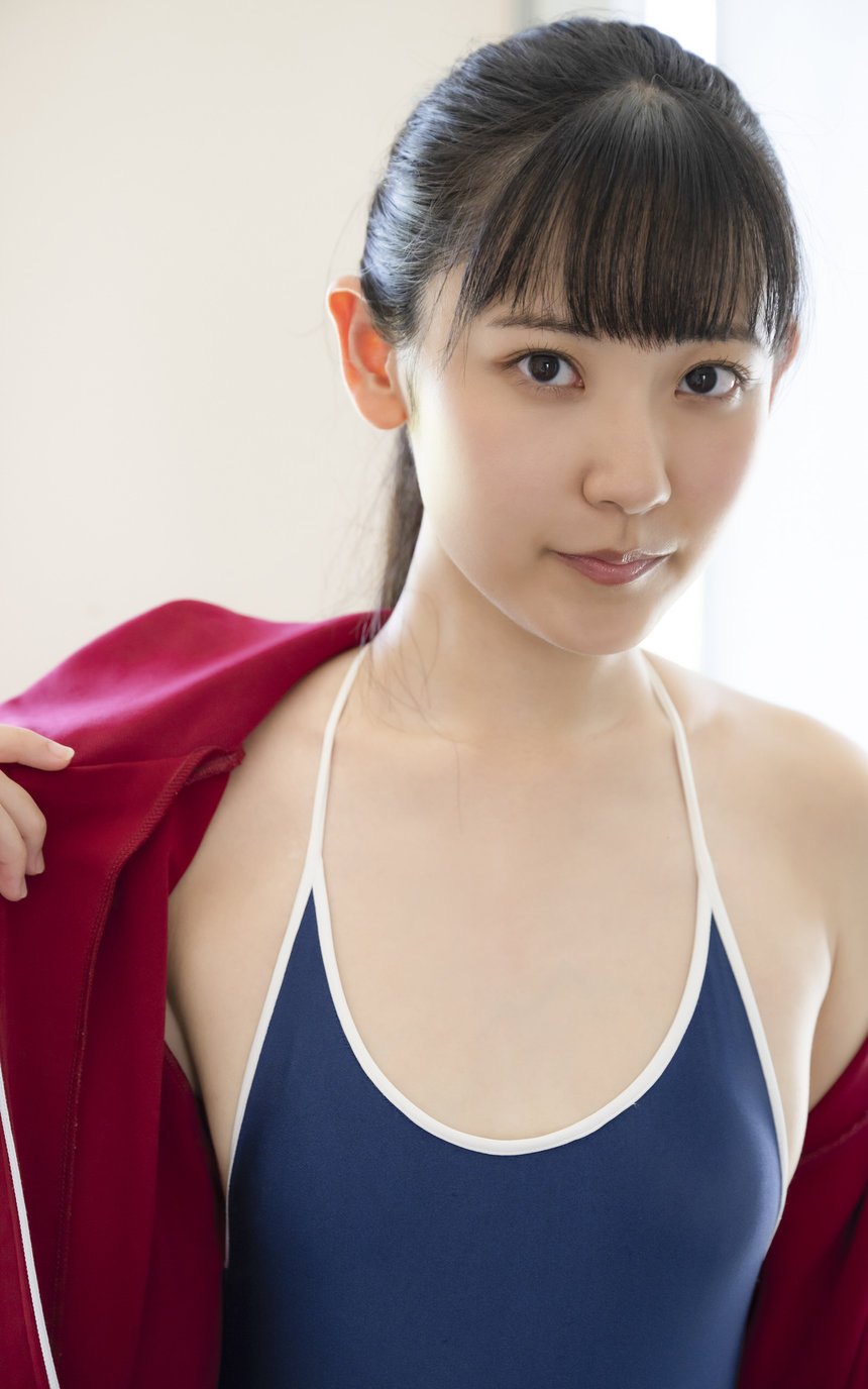 林田百加『君はまだプリンセスさ』〜Ver.2〜（200Photos）