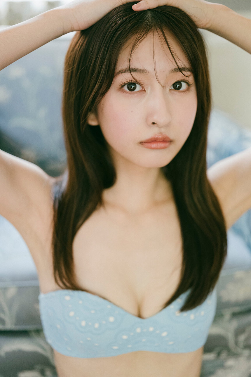 齐藤里奈写真集「ずっと見つめていいですか？」