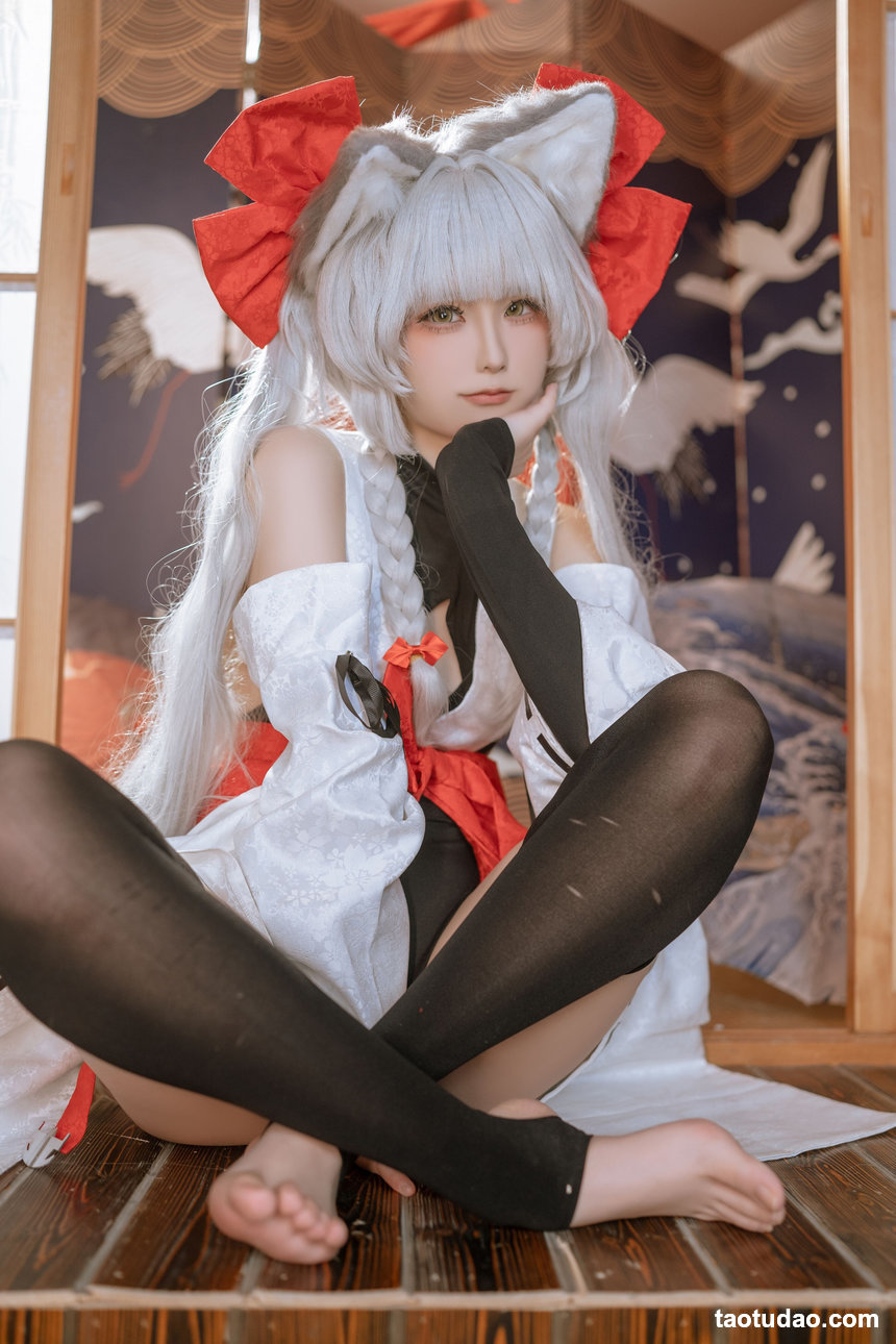 Quan冉有点饿 –  碧蓝航线 朝凪[87P-955.4M]