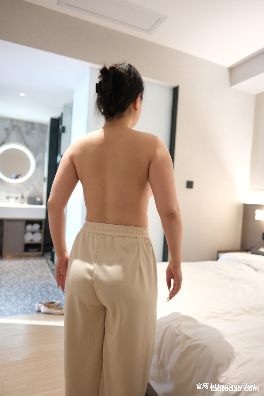 [ROSI写真]2026.03.24 NO.5223[84+1P／232MB]