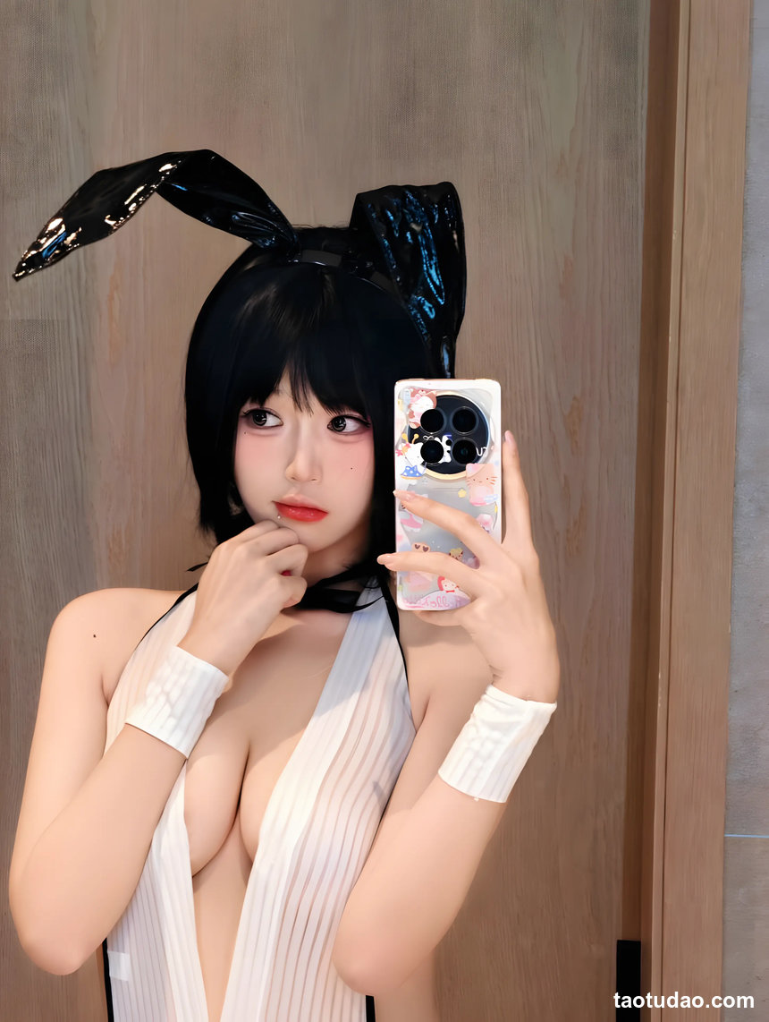 麻薯好吃 No.024 - 服侍员 [52P-146MB]