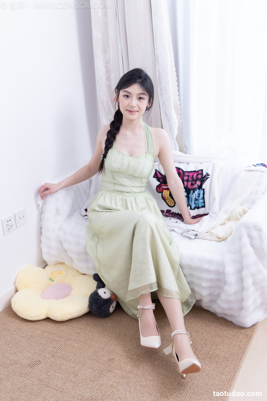 物恋传媒 No.2634 桔梗-高跟鞋、薄肉丝 [150P1V-3.29GB]