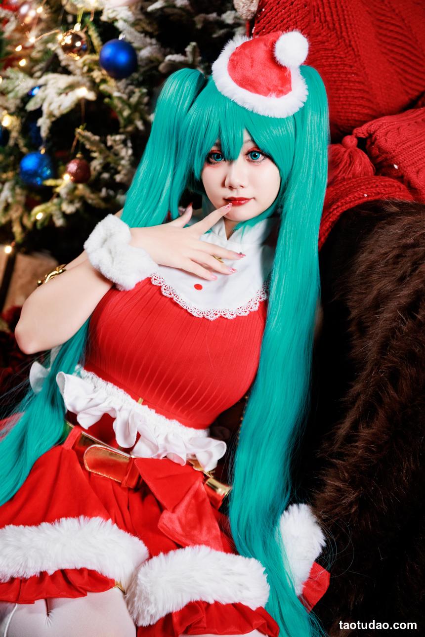 阿雪雪 – NO.037 初音圣诞 [62P+3V-2.79GB]