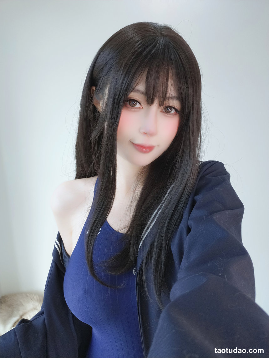 白银81 –  自摄Vol.99 黑丝死库水[145P+19V-2.89G]