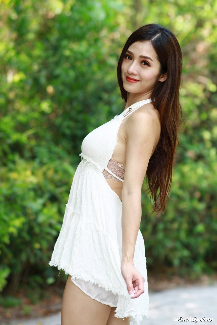 街拍丝足 NO.129 廖挺仱 露肚短裙凉高美腿 [99P+137M]