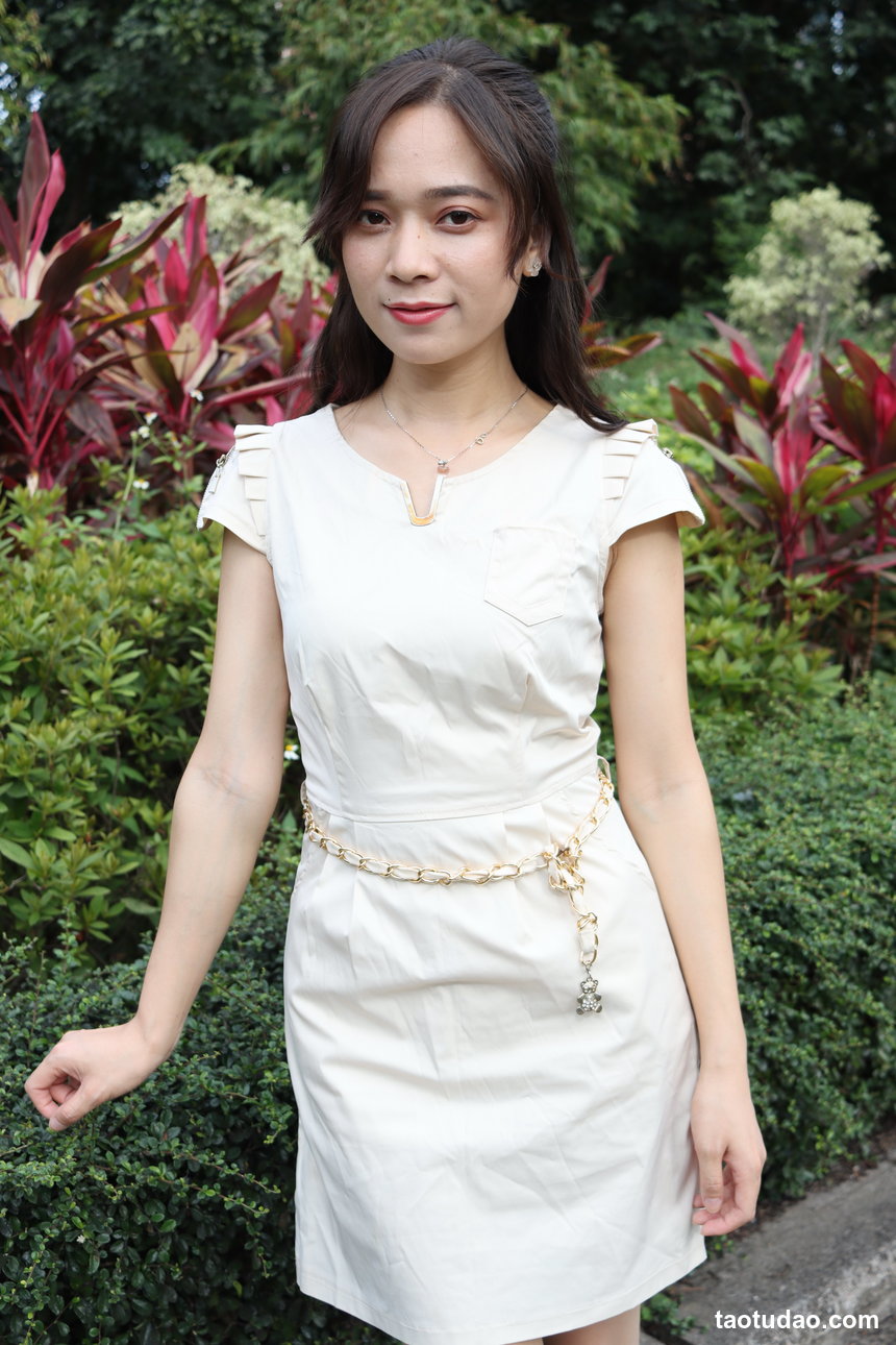 街拍丝足 NO.196 赵婷婷 连衣裙凉高美腿 [122P+142M]