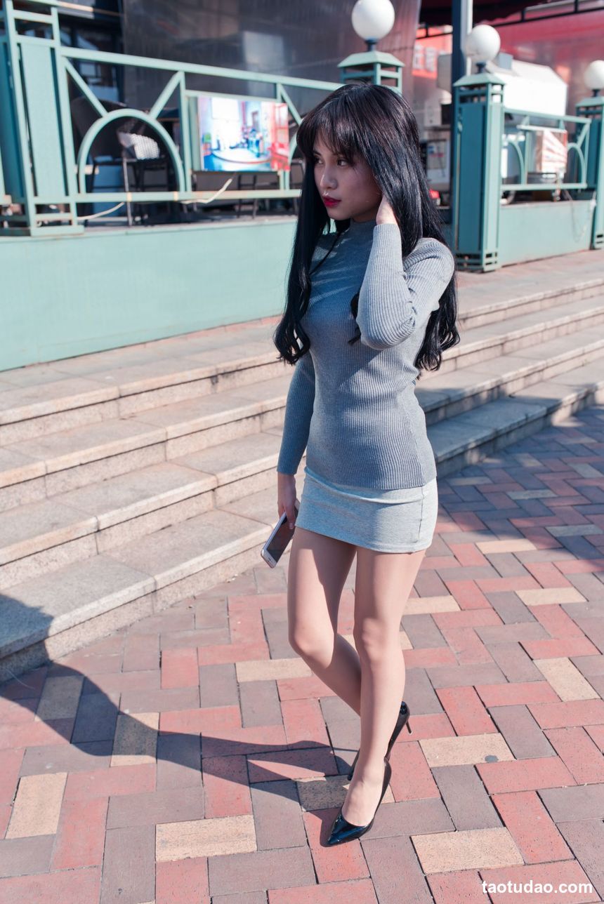 街拍丝足 NO.233-长腿美模 学生制服高跟【157P157M】