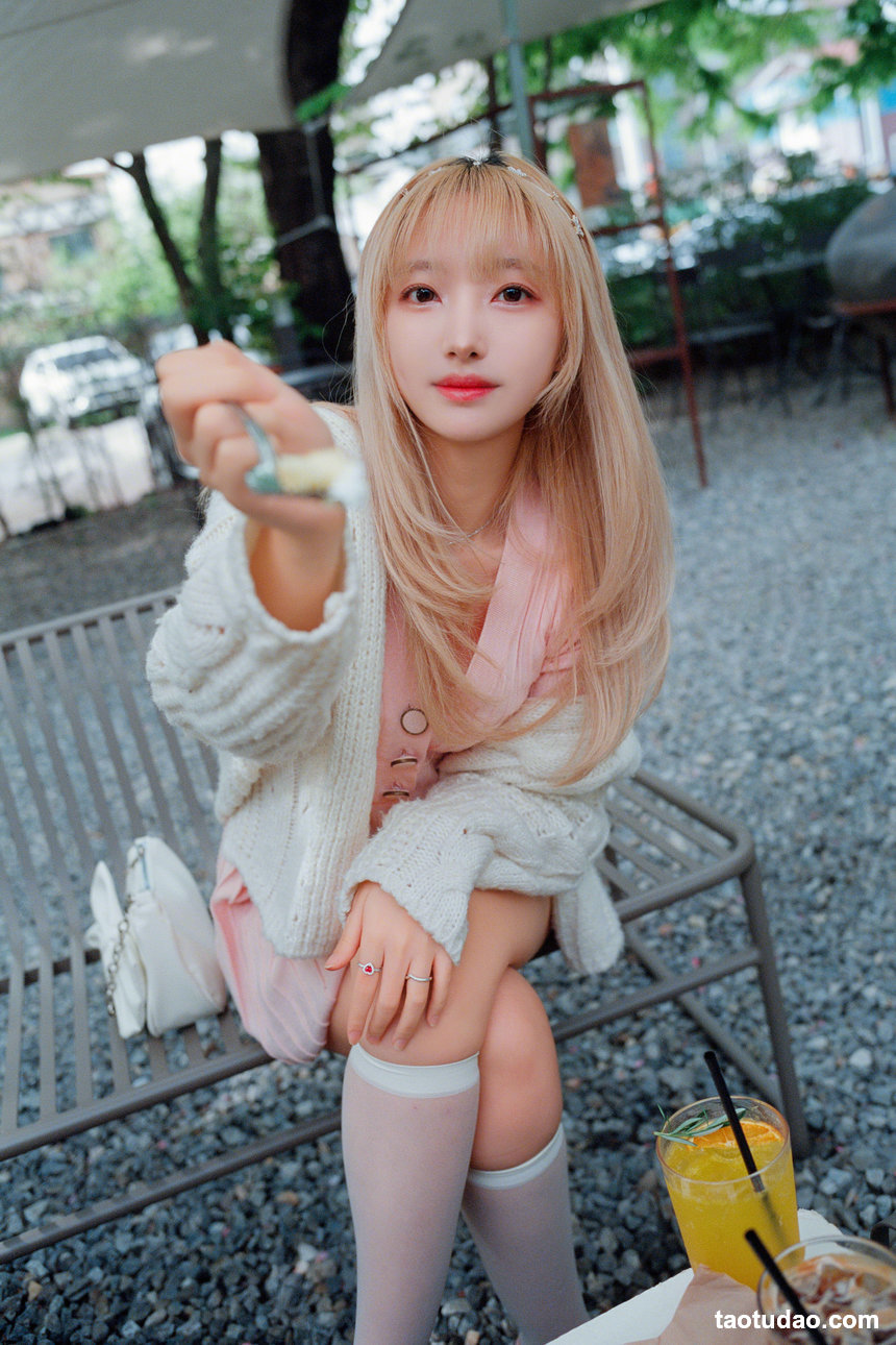 [DJAWA] Hanari - A Snap of Intimacy Vol.2 [67P-1.94G]