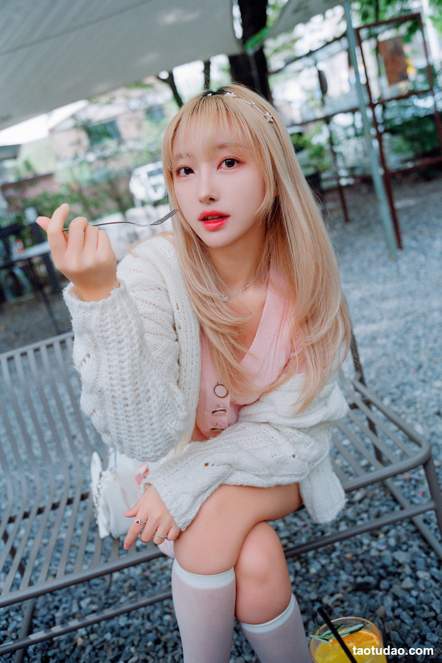 [DJAWA] Hanari - A Snap of Intimacy Vol.2 [67P-1.94G]