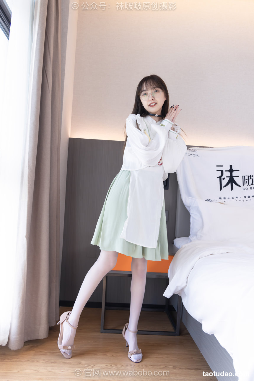 BoBoSocks袜啵啵 No.674 稚予-高跟凉鞋、薄白丝、裸足 [145P1V-5.17GB]