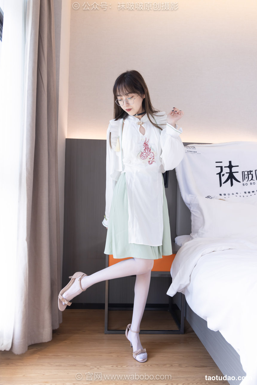 BoBoSocks袜啵啵 No.674 稚予-高跟凉鞋、薄白丝、裸足 [145P1V-5.17GB]