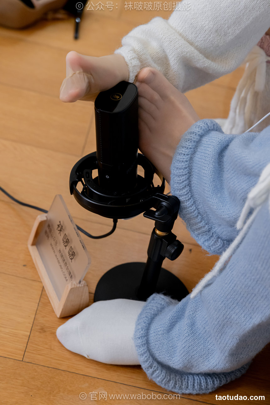 BoBoSocks袜啵啵 No.680 小甜豆&甜甜圈-板鞋、腿套、白棉袜、薄肉丝 [170P1V-8.70GB]